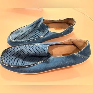 OluKai blue suede loafers size 9